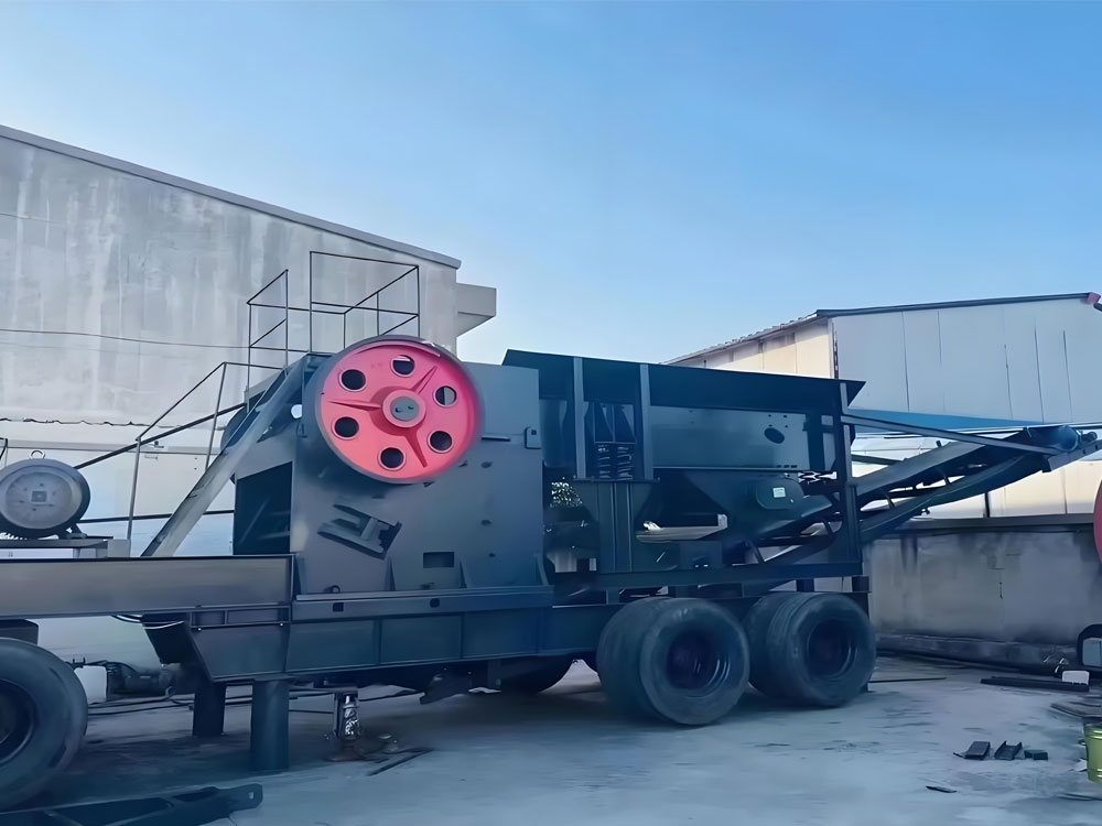 Application of Mobile Jaw Crusher in Primary Crushing Operations at Open-Pit Mines